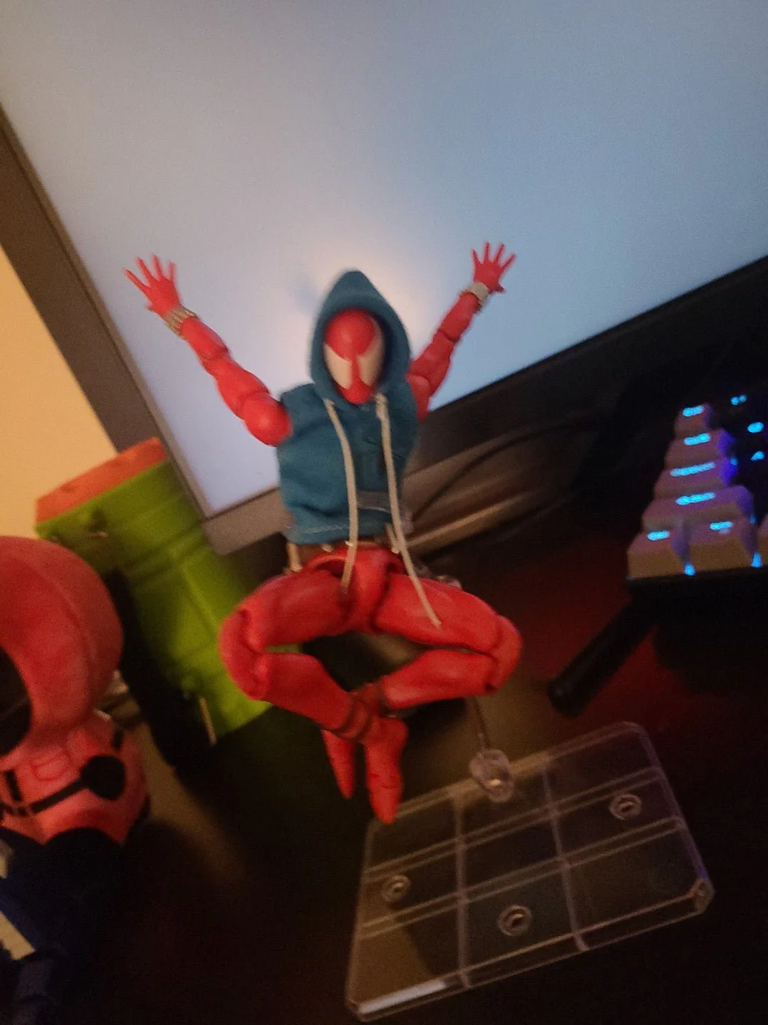 CT Toys MAFEX No.186 Scarlet Spider Comic Ver. Spider-Man Action Figure (Factory Reissue - 60-75 Days) - Image 3