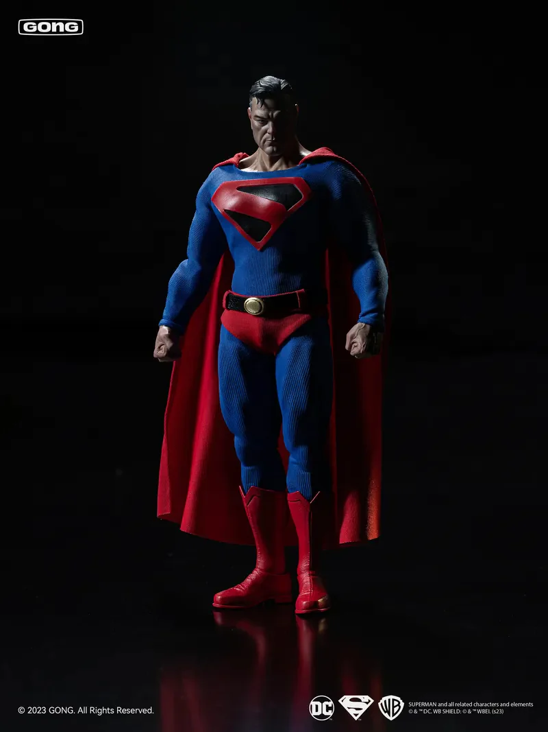 POP MART X Gong Studio 1/12 Kingdom Come Superman Action Figure (Regular Ver.) - Image 4