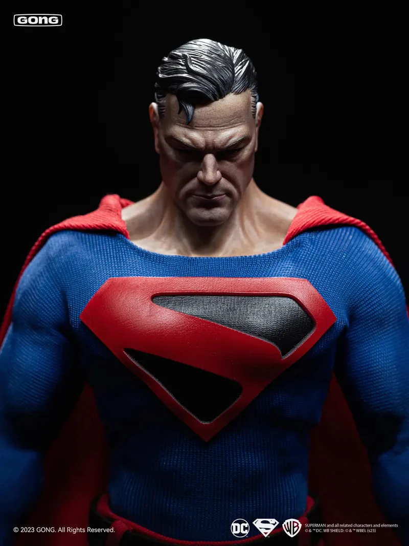 POP MART X Gong Studio 1/12 Kingdom Come Superman Action Figure (Regular Ver.) - Image 5